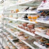 生理痛に効く食べ物は？コンビニで買える即効メニューや控えるべき食事を解説