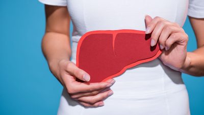 肝臓の数値が高い原因とは？お酒を飲まない人も注意すべきリスクと数値を下げる生活習慣