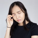 ドライアイの重症度分類とは？レベル別の症状・チェック方法と適切な治療法を解説