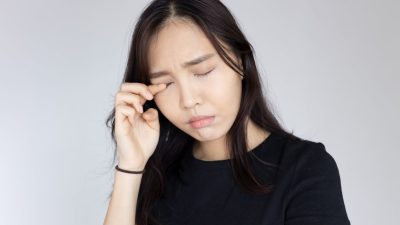 ドライアイの重症度分類とは？レベル別の症状・チェック方法と適切な治療法を解説