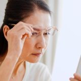 【緑内障になりやすい人】40歳を過ぎたら要チェック！7つの特徴と意外なリスク要因を徹底解説