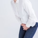 膀胱炎の治し方は？自然治癒は可能？早く治すための正しい対処法と市販薬の活用