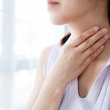 甲状腺機能低下症とストレスの関係性：なぜ悪影響？症状・メカニズム・具体的な対策を徹底解説