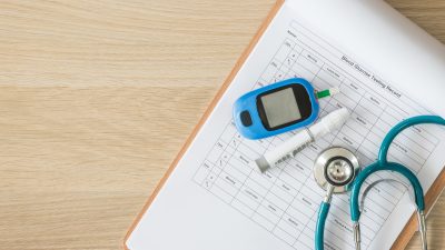 糖尿病神経障害は治る？完治は難しいが改善は可能！進行を抑える治療法と日常生活のポイント