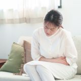 潰瘍性大腸炎になりやすい性格とは？ストレスとの関係性や体質・年齢別のリスクを徹底解説