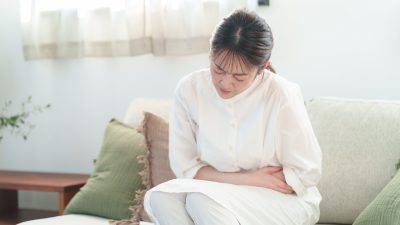潰瘍性大腸炎になりやすい性格とは？ストレスとの関係性や体質・年齢別のリスクを徹底解説
