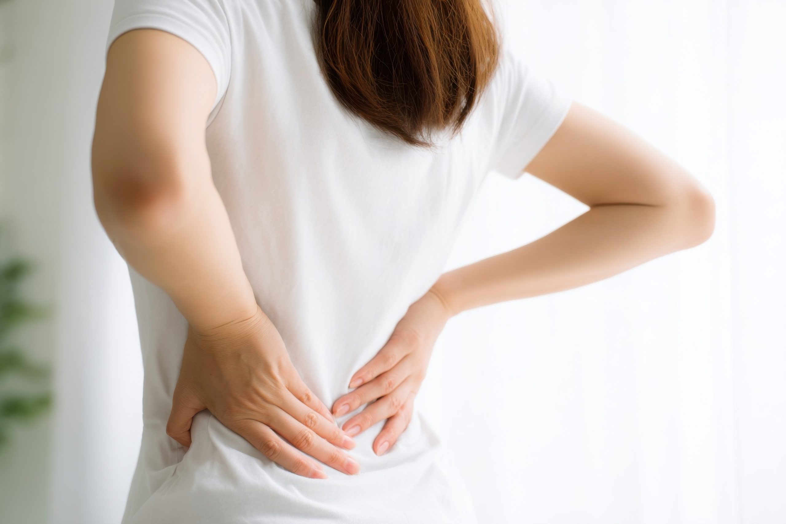 生理痛がいつもより痛いのはなぜ？危険な病気のサインと受診目安・即効対処法を徹底解説