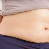 更年期太りの原因と解消法：40代・50代女性が知るべき対策と期間