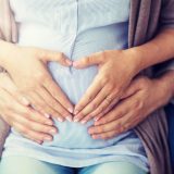 子宮内膜症でも妊娠できる？不妊の原因・確率・治療の選択肢