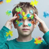 【年齢別】発達障害の子供チェックリスト｜1歳〜小学生のサインと相談先