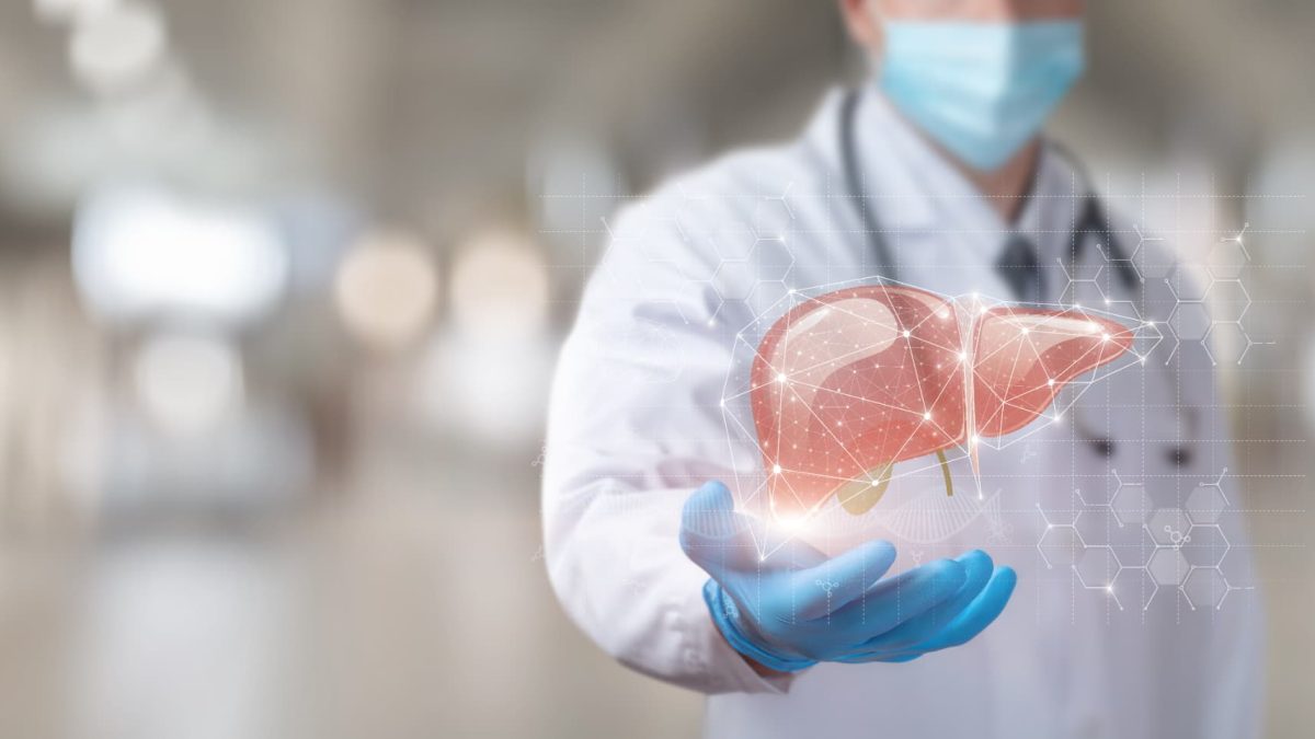 ALTが高いと指摘されたら？数値別リスクと適切な受診判断