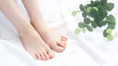 女性の爪水虫、初期サインは？見逃しやすい爪の変化とセルフチェック